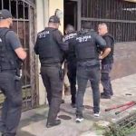 Fotos: reparación de autos robados en la carcasa