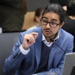 Adulto mayor en estado crítico tras ser golpeado