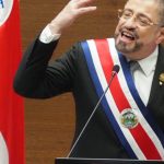 Carra respalda a los estudiantes en Guanacaste