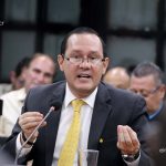 Los delegados aprueban rápidamente el proyecto de la conferencia 4 × 3

 – El nacional cr