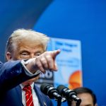 Chaves: Es vergonzoso que el presidente de la Asamblea Legislativa no pueda ir a los Estados Unidos

 – El nacional cr