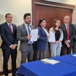 174 km con una fractura de hombro ciclista.

 – El nacional cr