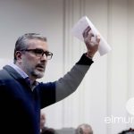 “Machillo” confunde a Van der Puttan con un famoso jugador holandés

 – El nacional cr