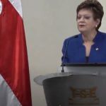 Amador a Laura Fernández: Solo eres un títere de Chaves

 – El nacional cr