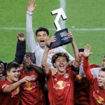 Claudia Dobles: Soy la arquitecta que trabajó con hombres decentes antes de que nos dominara un acosador

 – El nacional cr