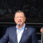 Alvarado condena que abogado de Chaves amenace a Nueva República con levantamiento de inmunidad presidencial

 – El nacional cr