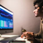 Un hombre cae desde 10 metros en su quad y muere

 – El nacional cr