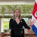 Rodrigo Chaves designa ministra de la Presidencia a la presidenta electa Laura Fernández.

 – El nacional cr