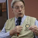 Dentro del poder judicial temen que Celso Gamboa se vaya a Estados Unidos y se ponga a cantar

 – El nacional cr