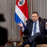 La víctima favorita de Sinclair en la película “Saprihora” fue primero el héroe.

 – El nacional cr